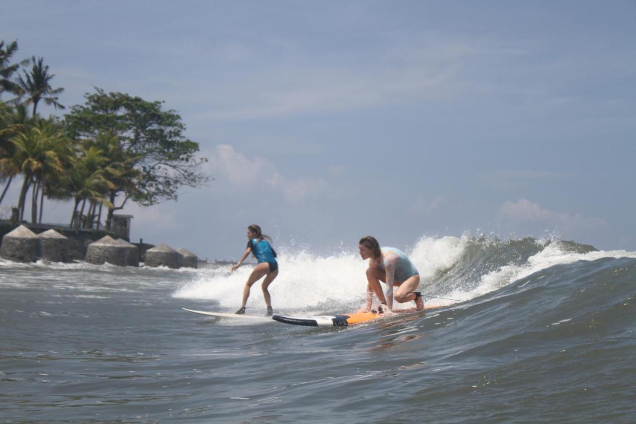 Surfers Villa Medewi Jembrana 외부 사진